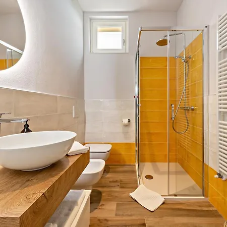 Cavalino Boutique 2 * Cavaion Veronese