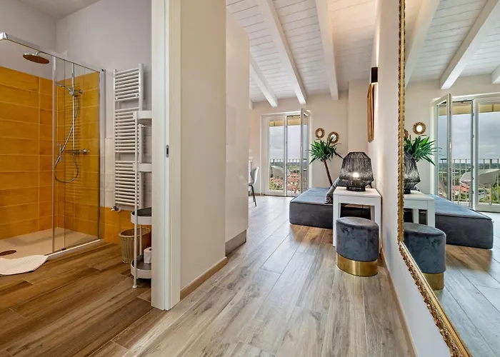 Apartman Cavalino Boutique 2 *